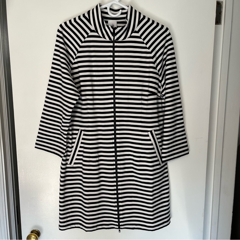 🖤 EUC Cabi black & white French Terry jacket